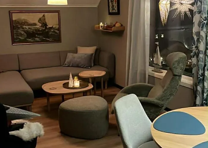 Northern Light - Mellomvegen 118 * Tromsø